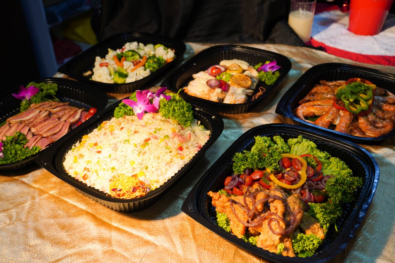 Frosty Snowabration Mini Buffet - House Of Catering F&B Pte Ltd